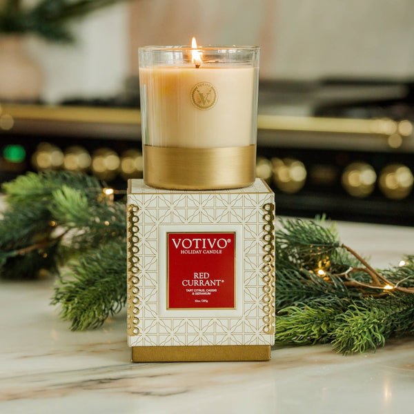 Votivo Holiday Candle- Red Currant