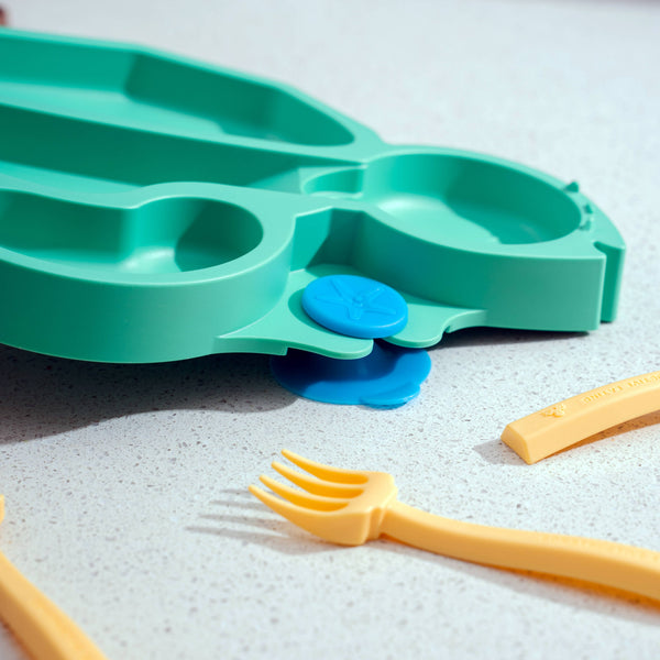 Turtle Suction Plate and Training Utensils: Green Turtle Plate
