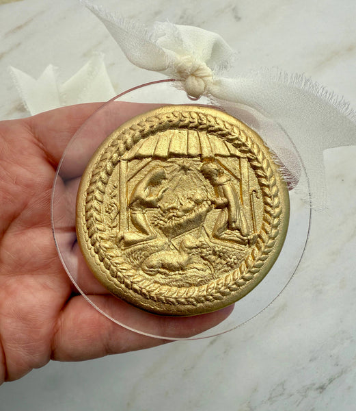 Nativity or Cardinal Intaglio Ornament: Nativity