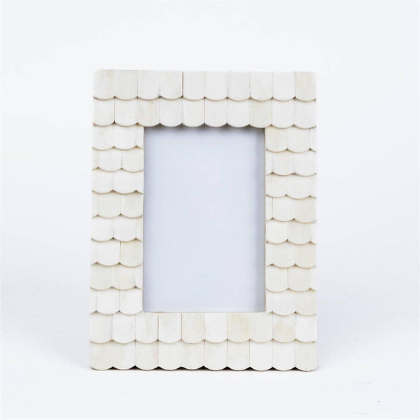 Photo Frame - Scalloped Bone Shingles