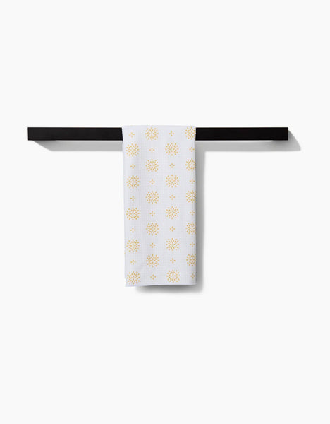 Morning Petals Luxe Hand Towel