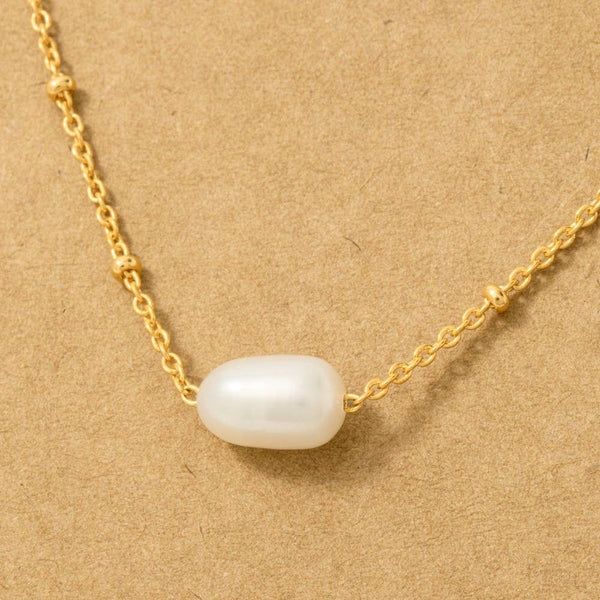 Gold Dipped Pearl Pendant Necklace: G
