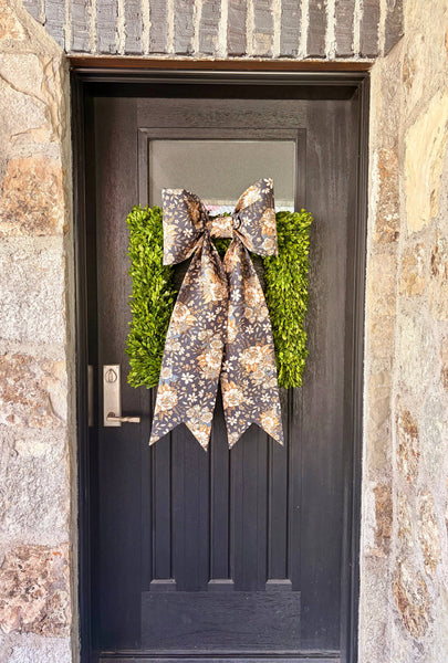 The Bluewood Harvest Bow