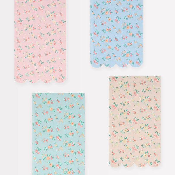 Vintage Ditsy Guest Towels