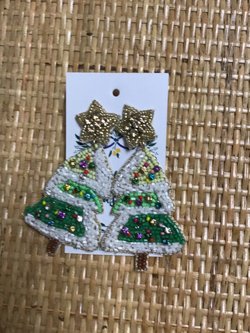 White and Green Beaded Christmas Tree Earrings