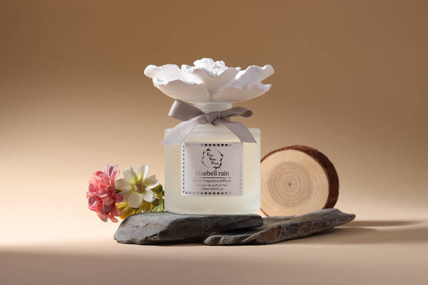 Marigold Ceramic Flower Diffuser Gift Set - Bluebell Rain