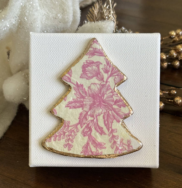 Vintage Design Christmas Tree Canvas Art: Package in Cello Bag with Ribbon