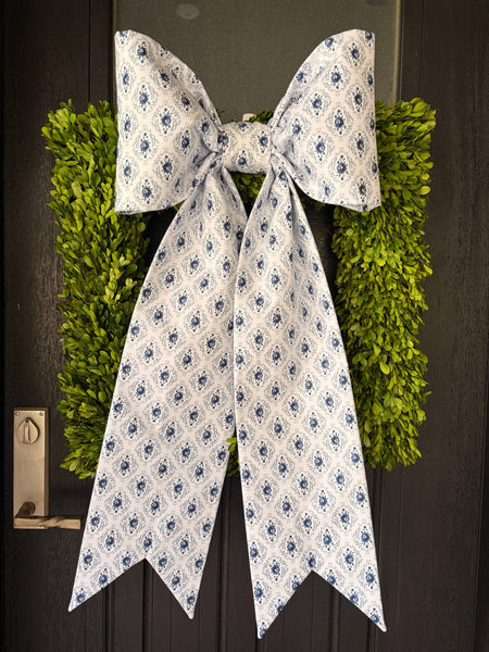 La Rose Bleue Provençale Bow