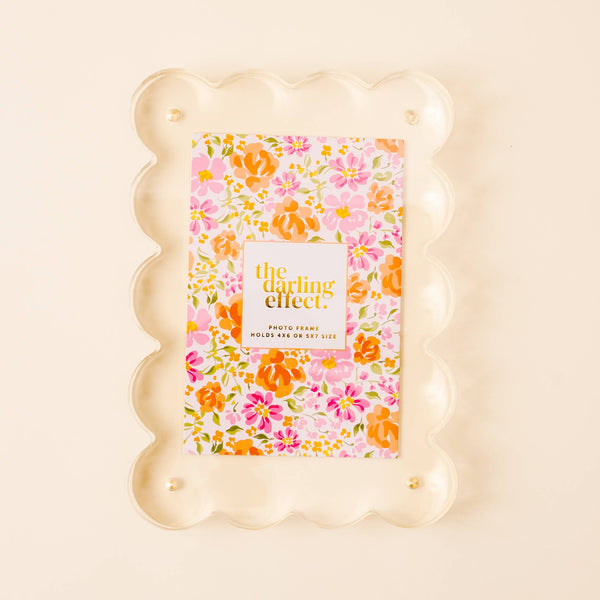 Rectangle Scalloped Acrylic Frame-Clear