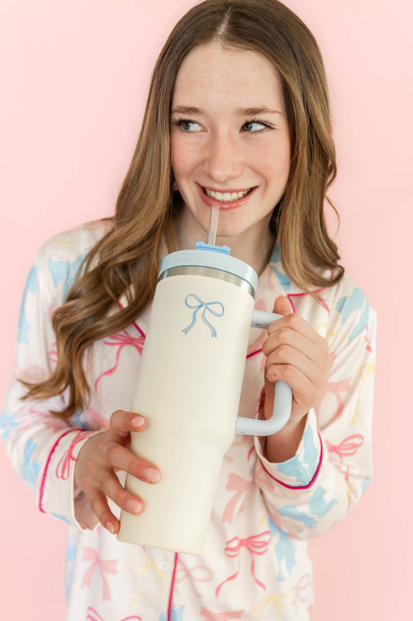 Cream & Blue Bow 40oz Tumbler