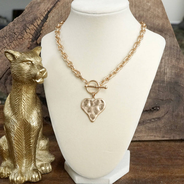 Boho Hammered Heart Front Toggle Necklace –Silver Tone