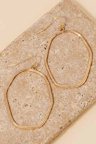 Hammered Metallic Warped Oval Dangle Earrings