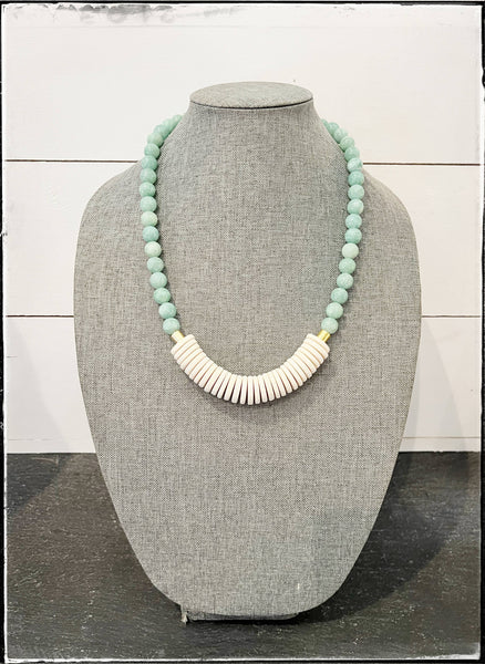 Short Gemstone Jade Bead Necklace Coconut Wood Mint Green