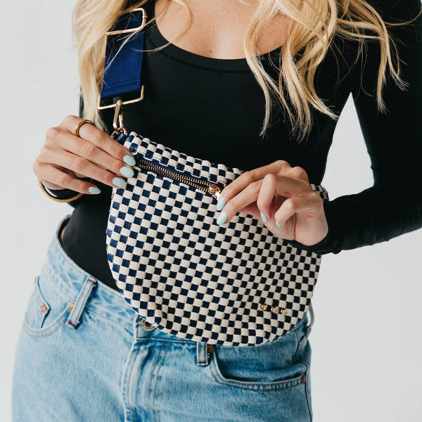 Westlyn Woven Bum Bag : Checkered Black
