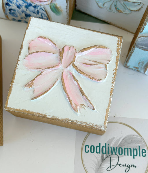 Pink bow mini block