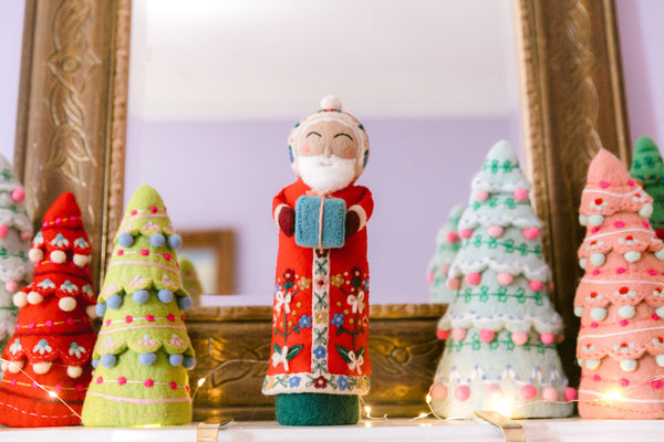 Felted Wool Santa Mantel Topper