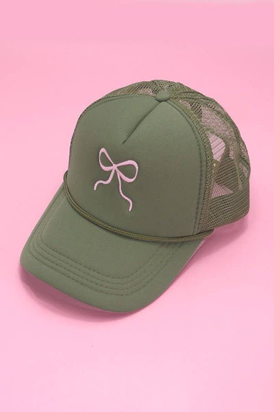 Bow Trucker Hat Black