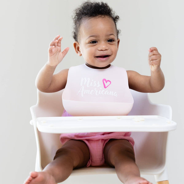 Miss Americana Wonder Bib: Pink