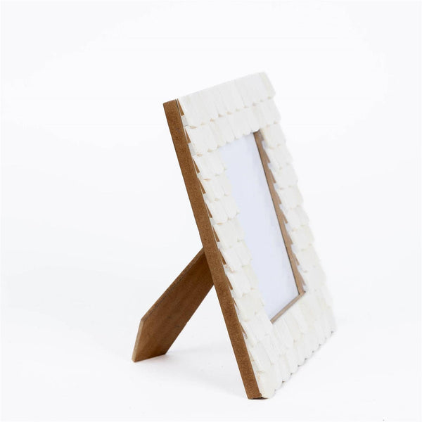 Photo Frame - Scalloped Bone Shingles