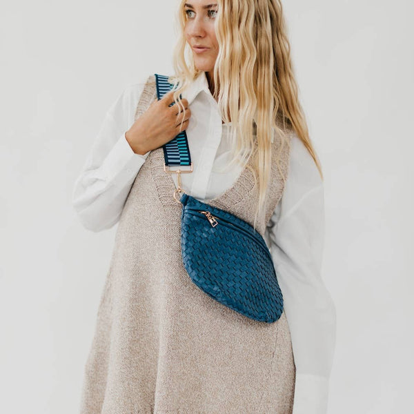 Westlyn Woven Bum Bag: Gray