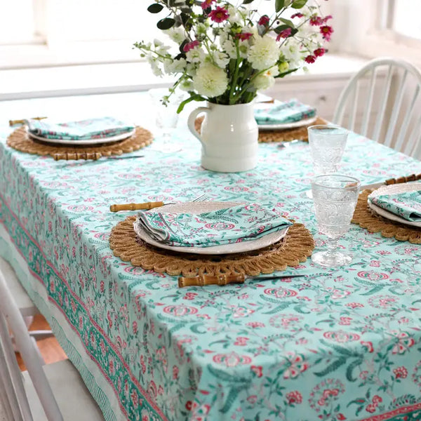 Tablecloth Lilibet Cranberry Mint