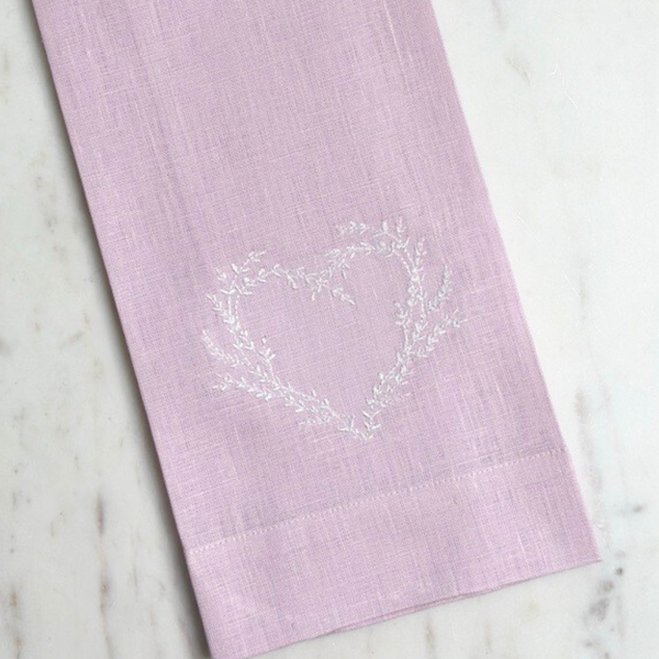 Vineyard Heart Linen Towel: White (Green)