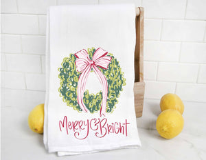 The Preppy Pineapple Home - Merry and Bright Holiday Wreath Tea Towel - Thumbnail 2