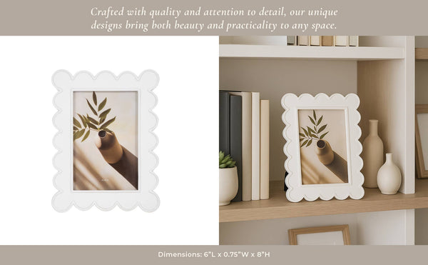 Photo Frame - Resin with Decorative Scalloped Edge: White / 4x6