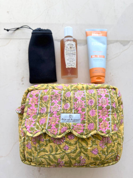 Large Block Printed Travel  Bags (Set of 3)