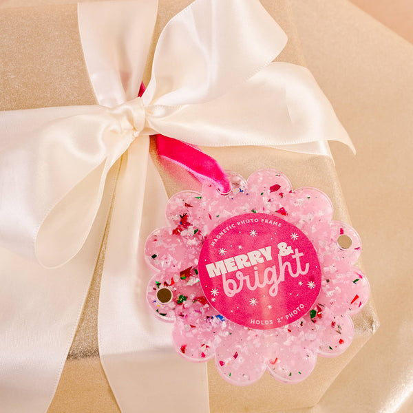 Scalloped Round Picture Frame Ornament-Confetti Pink