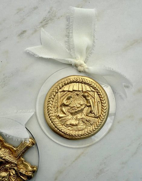 Nativity or Cardinal Intaglio Ornament: Nativity