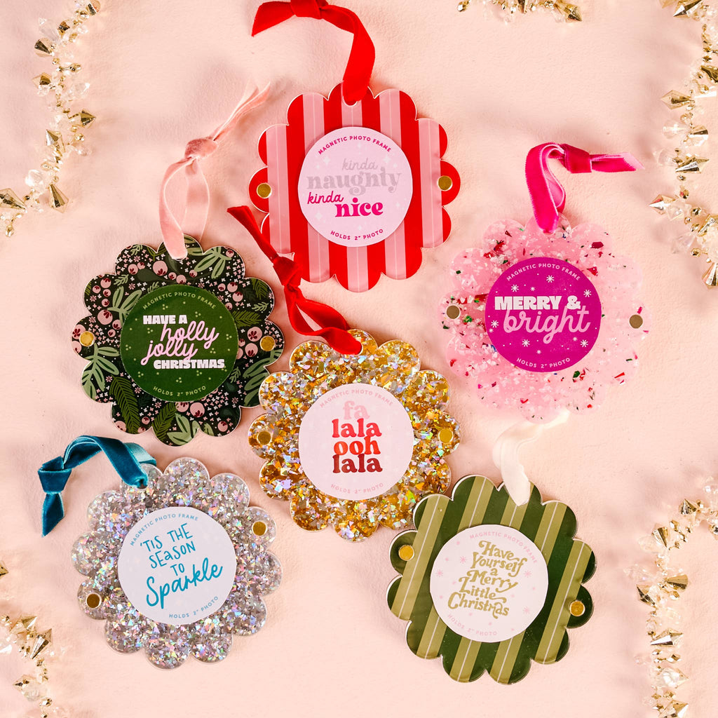 Scalloped Round Picture Frame Ornament - Thumbnail 3