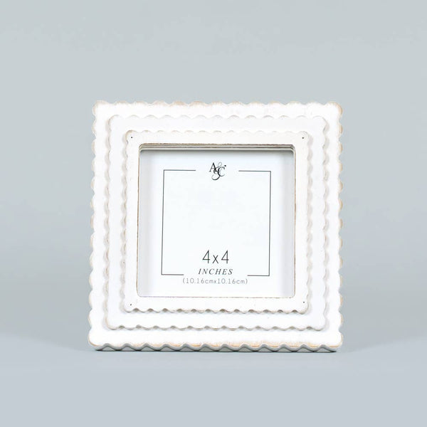 White Scallop 4x4 Picture Frame