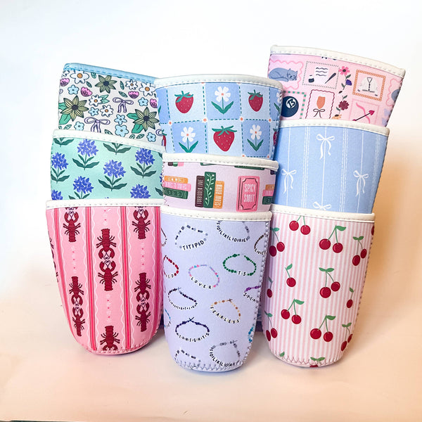Nantucket Spring Hydrangeas | Iced Coffee Sleeve : Medium