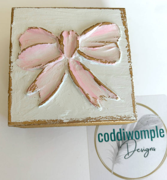 Pink bow mini block