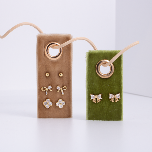 Set/3 Bow Accented Stud Set on Velvet Tag