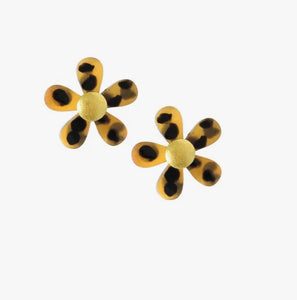 Sunshine Tienda Tortoise Flower Earrings