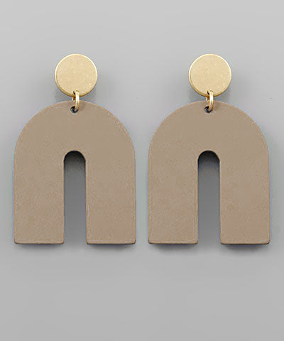 Tan Arch Gold Disc Earrings