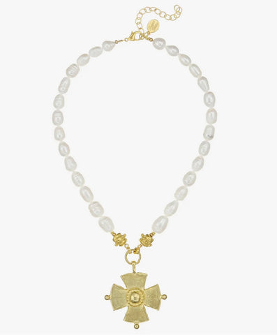 Susan Shaw Gold Cross on Freshwater Pearl Necklace (3914W)