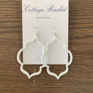 White quadrafoil earring