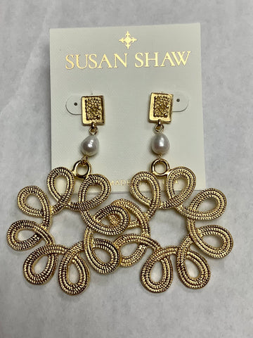 Susan Shaw Gold Swirl and Cultured Pearl Drop Earrings (1600WG)