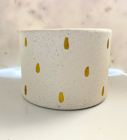 Gold dot stoneware