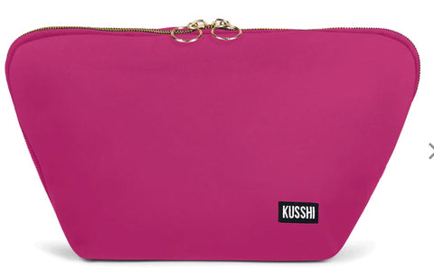 Kusshi large Vacationer Makeup Bag- Bright Pink/Turquoise