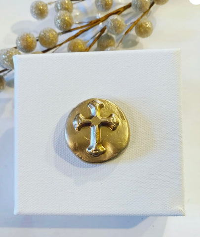 4” x 4” Canvas with Round Gold 3-D Cross