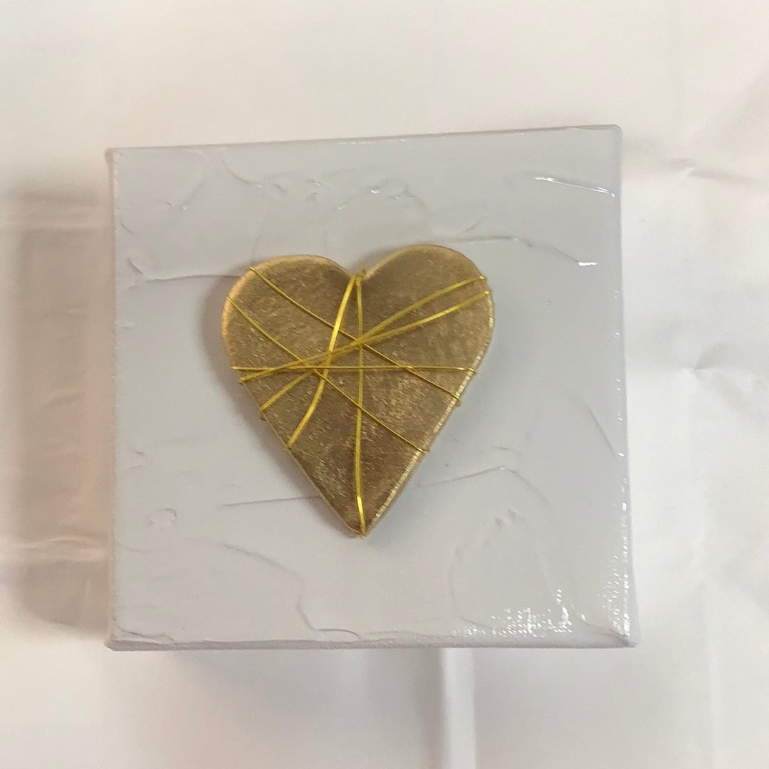 White with Gold Heart and Wire 4x4 Canvas