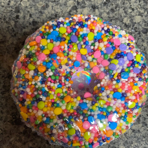 Lavender donut bath bomb