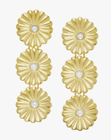 Susan Shaw Gold Triple Concho with Pearl Earrings (1278w)