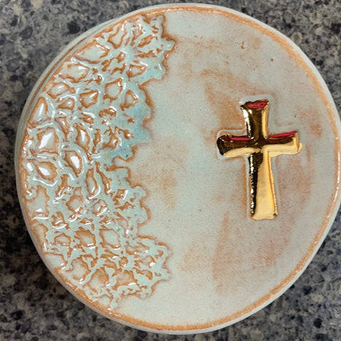 Green-taupe cross ring dish pottery