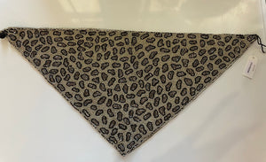 Silver leopard beaded scarf