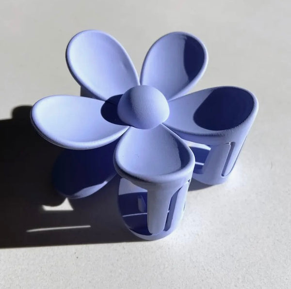 Big Daisy Flower Claw Clip-Lilac